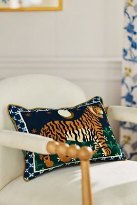 Printed Goods Cotton Pillow