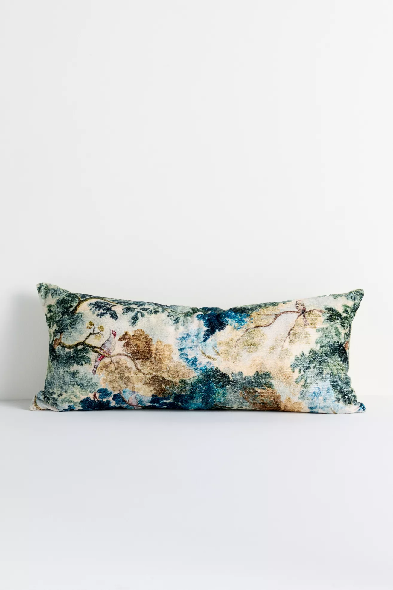 Velvet Printed Pillow - thumbnail 4