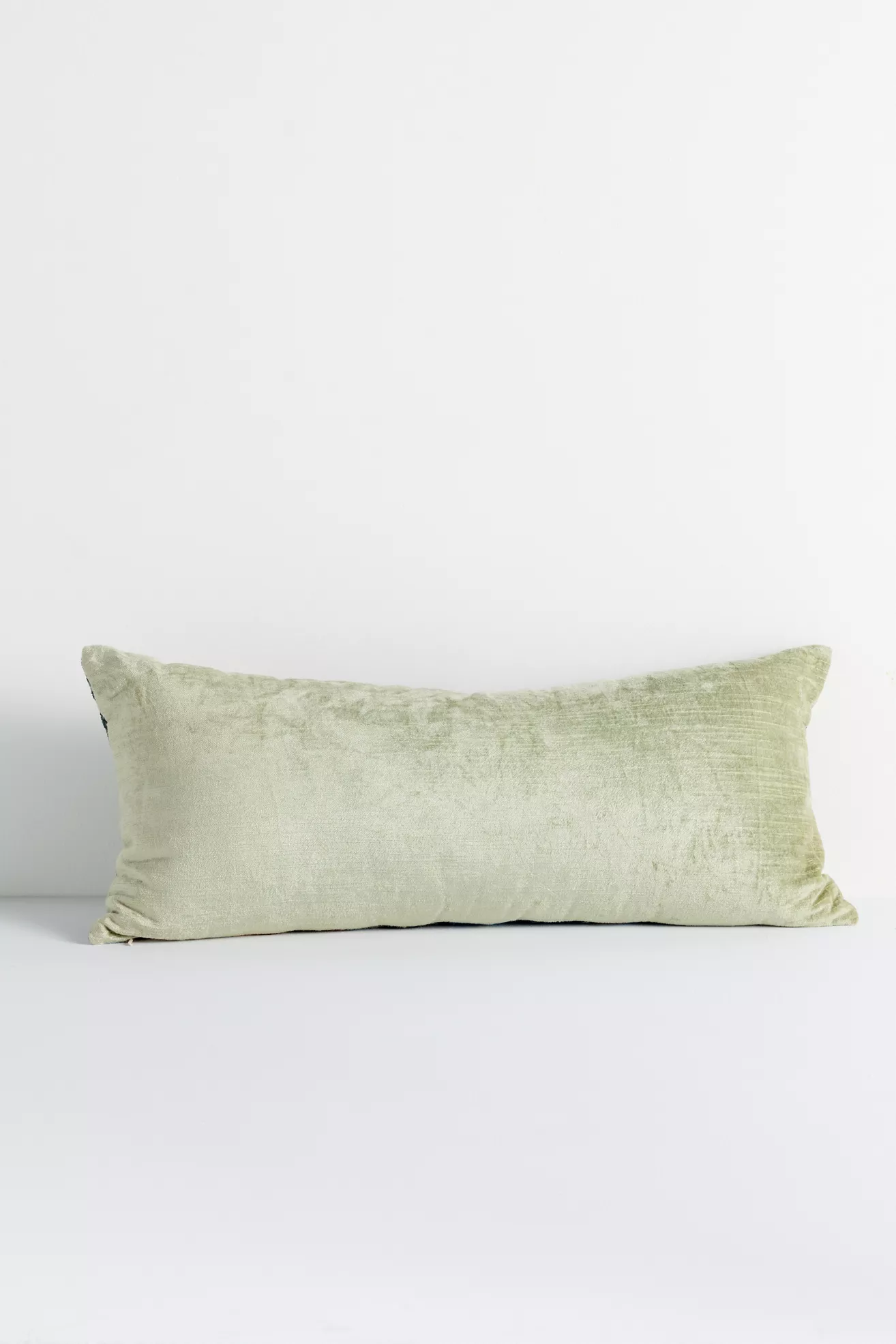 Velvet Printed Pillow - thumbnail 5