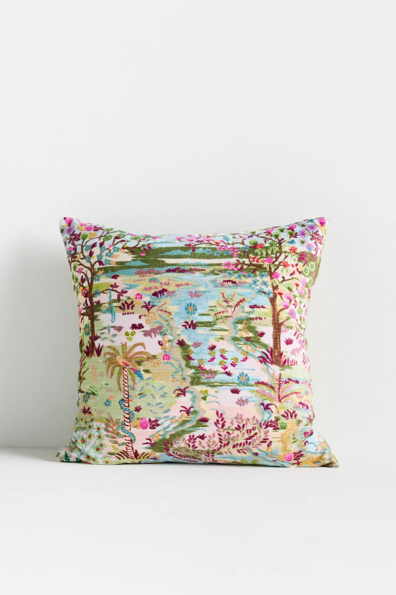 Velvet Printed Pillow - thumbnail 10