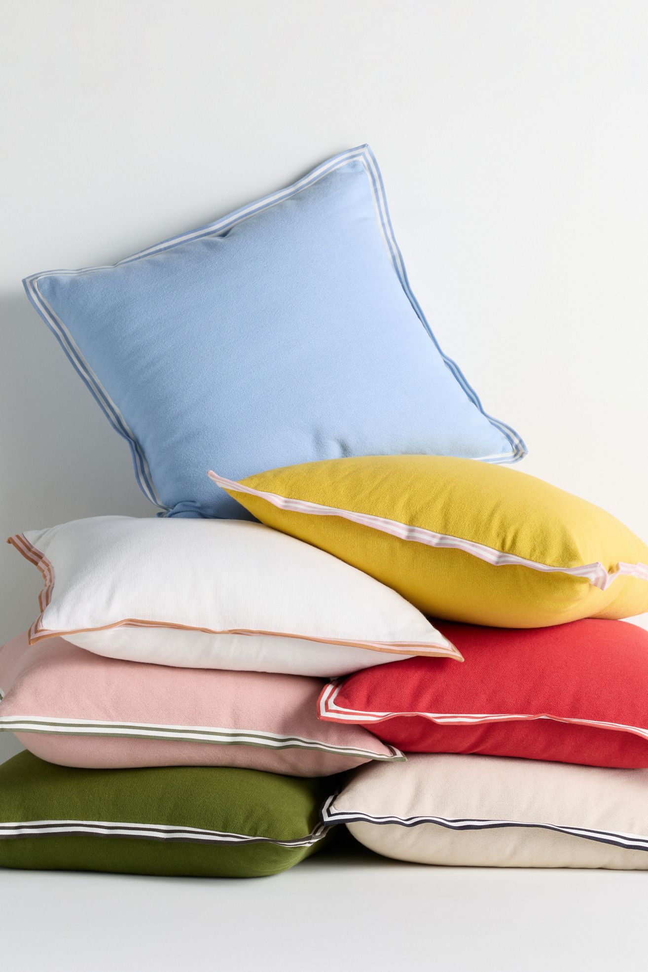 Emmett Cotton Pillow - White, 20" X 20"