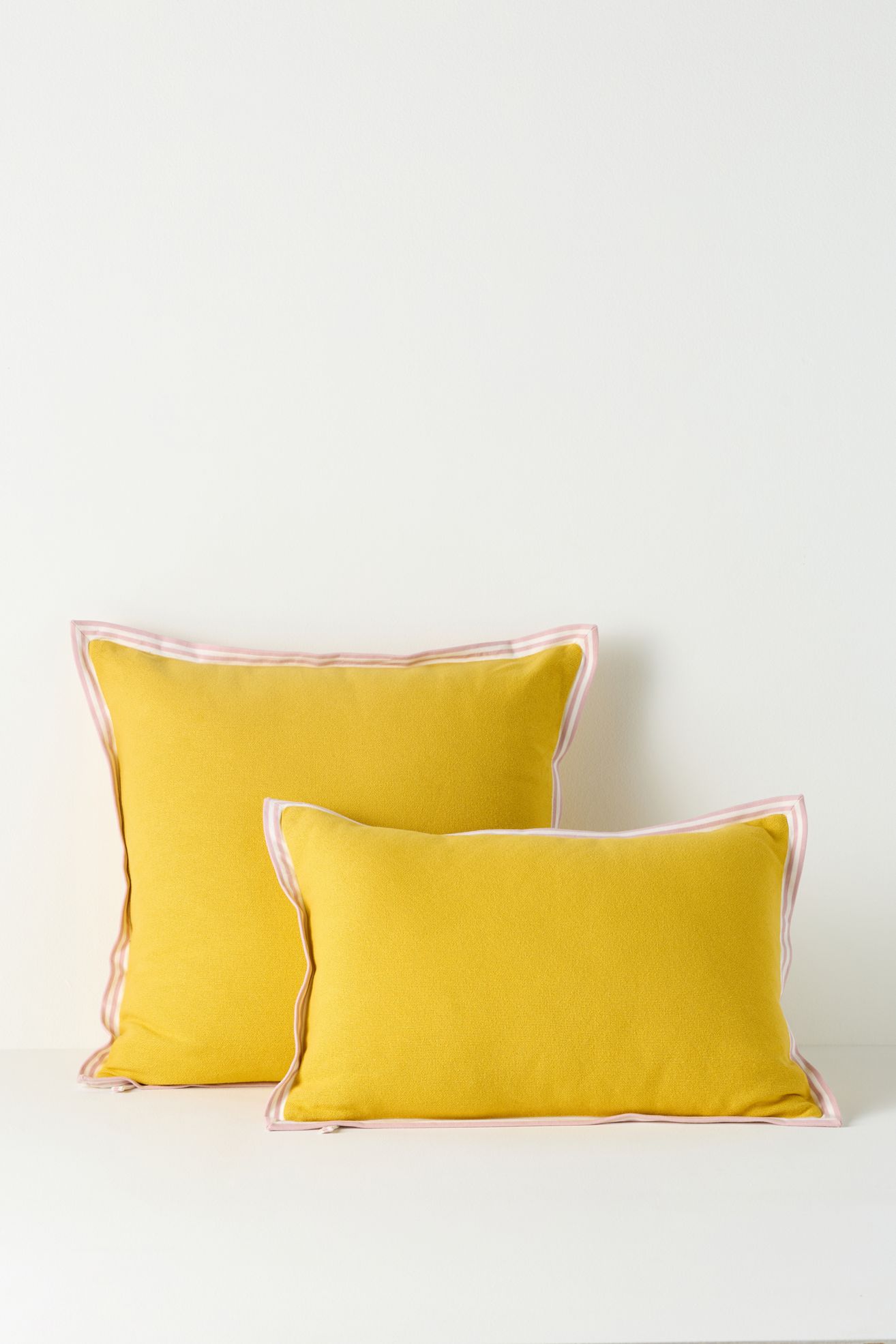 Emmett Cotton Pillow - Yellow, 14" X 20"
