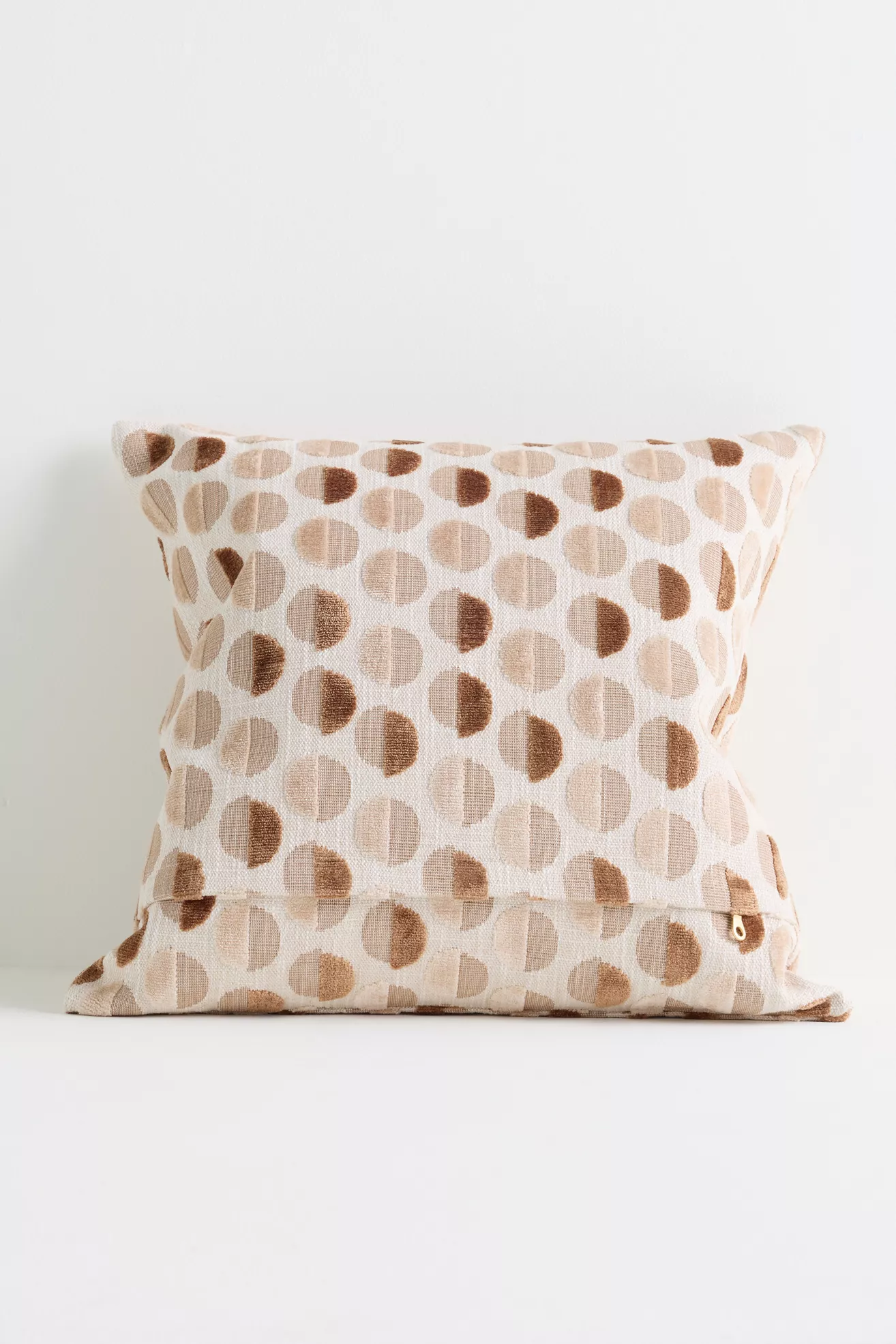 Jacquard Woven Dot Pillow - thumbnail 3
