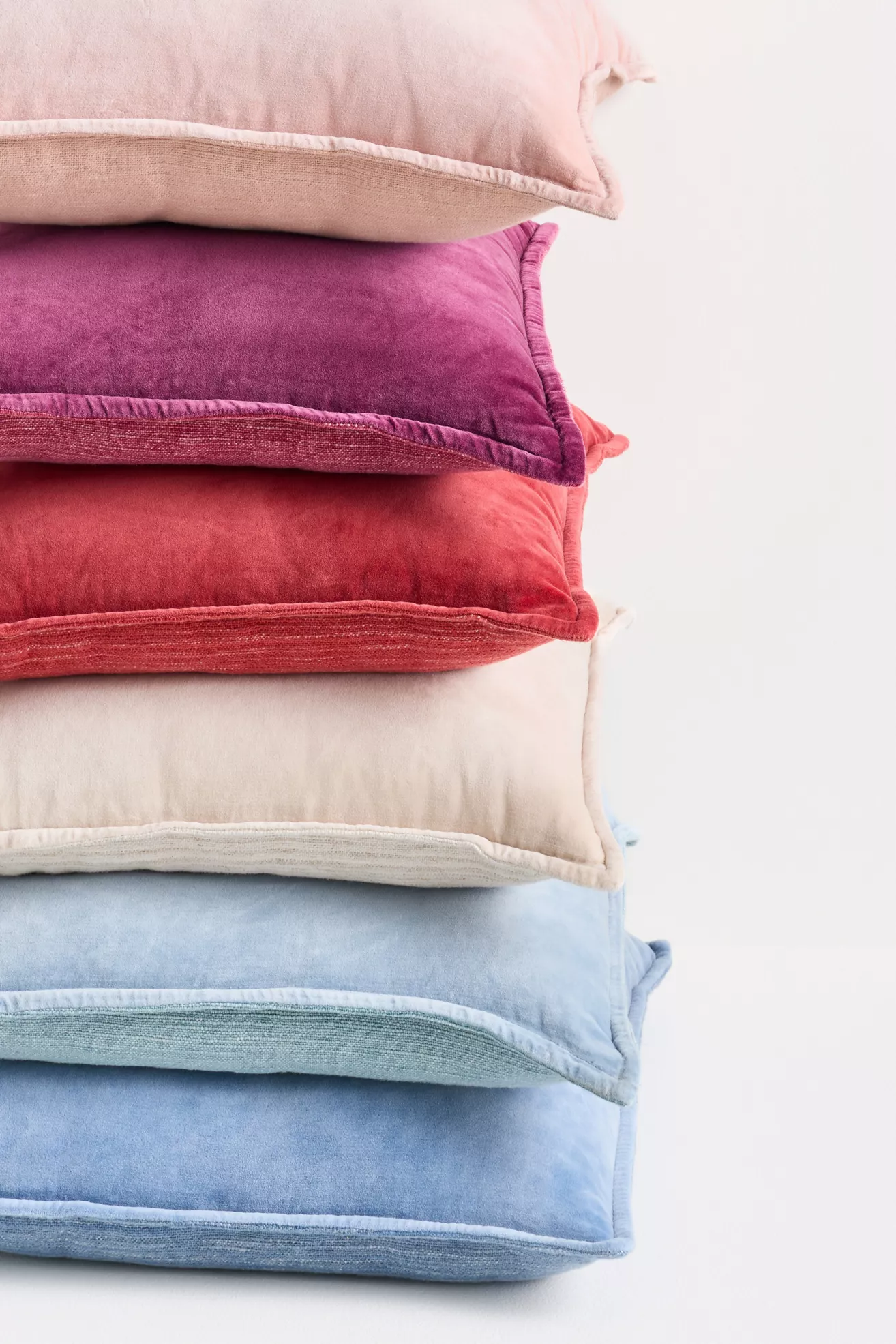 Velvet Trova Pillow - thumbnail 7