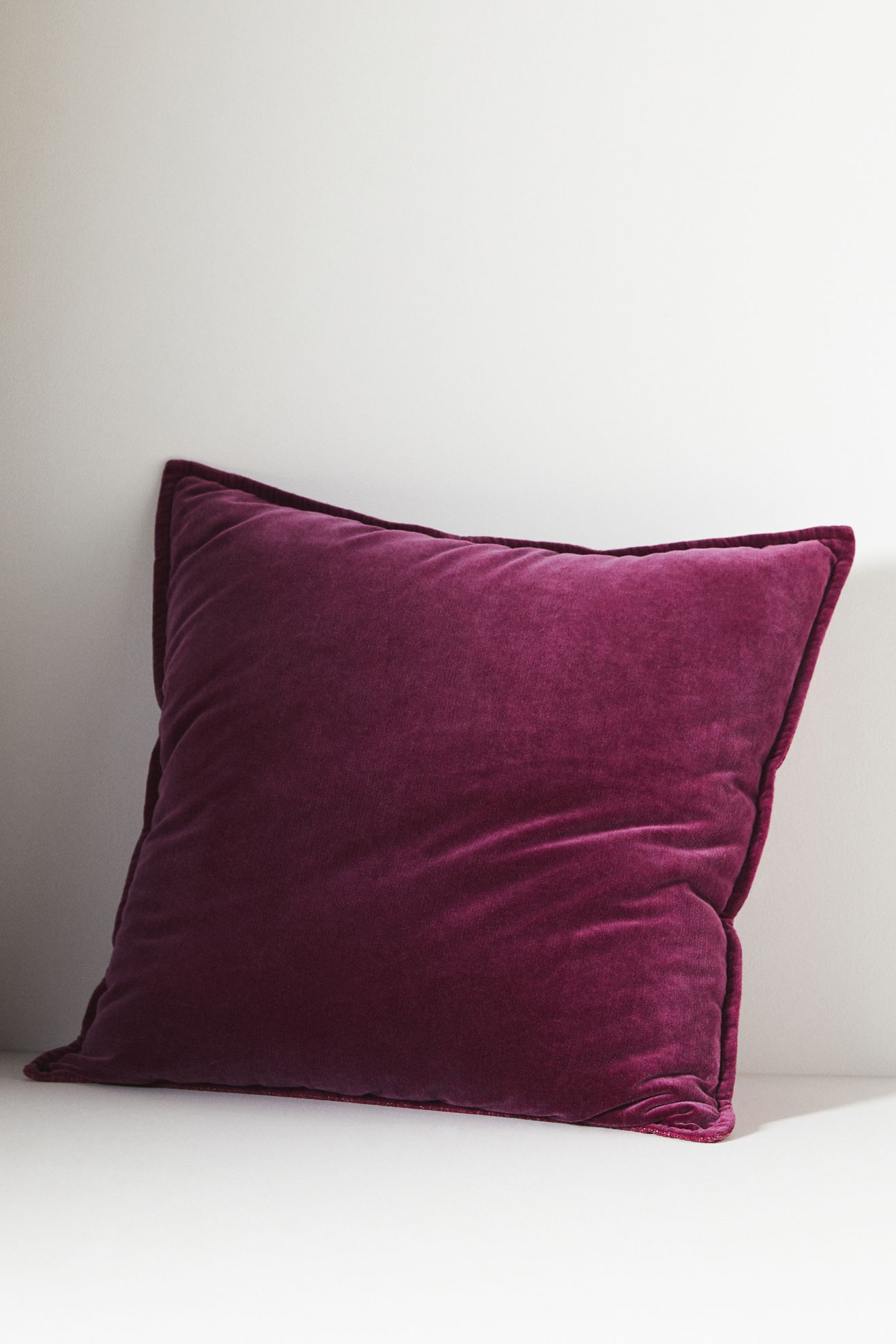 Velvet Trova Pillow - Plum, Standard, 14" X 20"