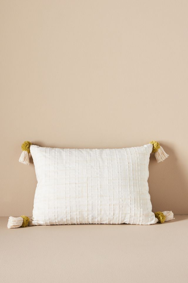 Monolo Pillow #1