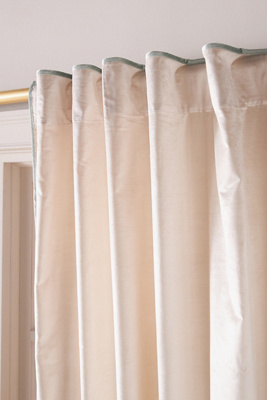 Adelina Piped Velvet Woven Curtain - Thumbnail 2