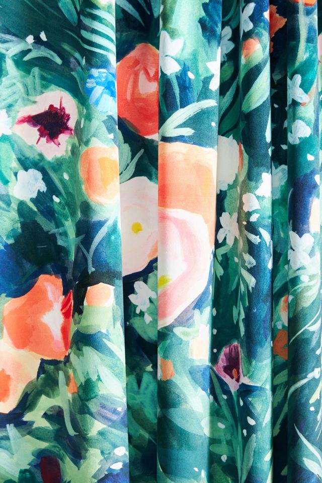 Holly Velvet Curtain #1