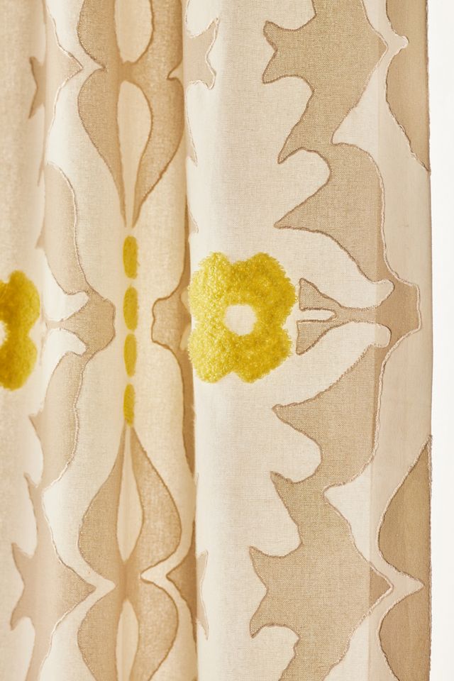 Kemala Curtain #1