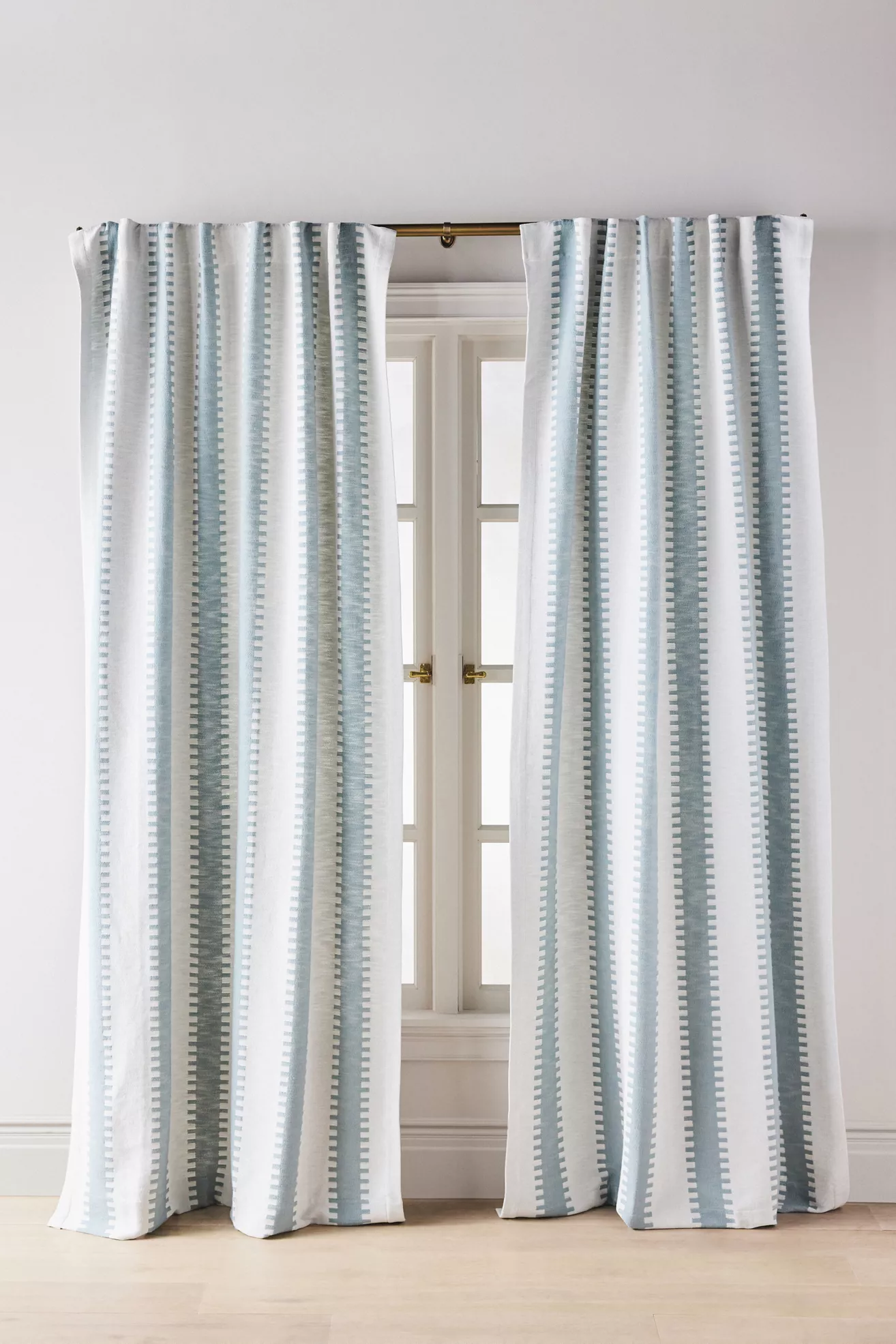 Cotton Jacquard Notched Striped Curtain - thumbnail 7