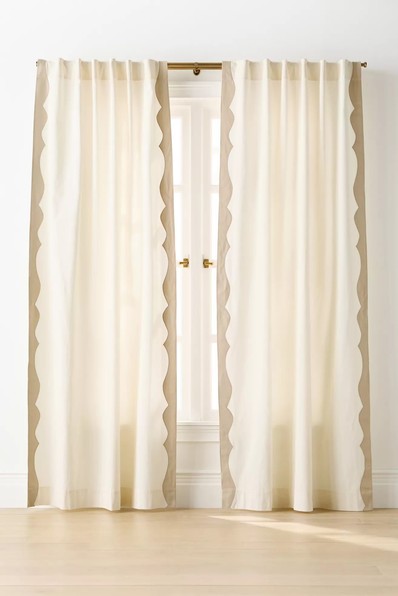Penelope Wavy Border Cotton Curtain