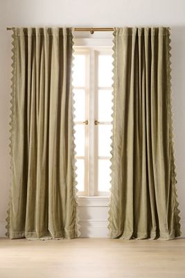 Trova Velvet Scalloped-Edge Curtain