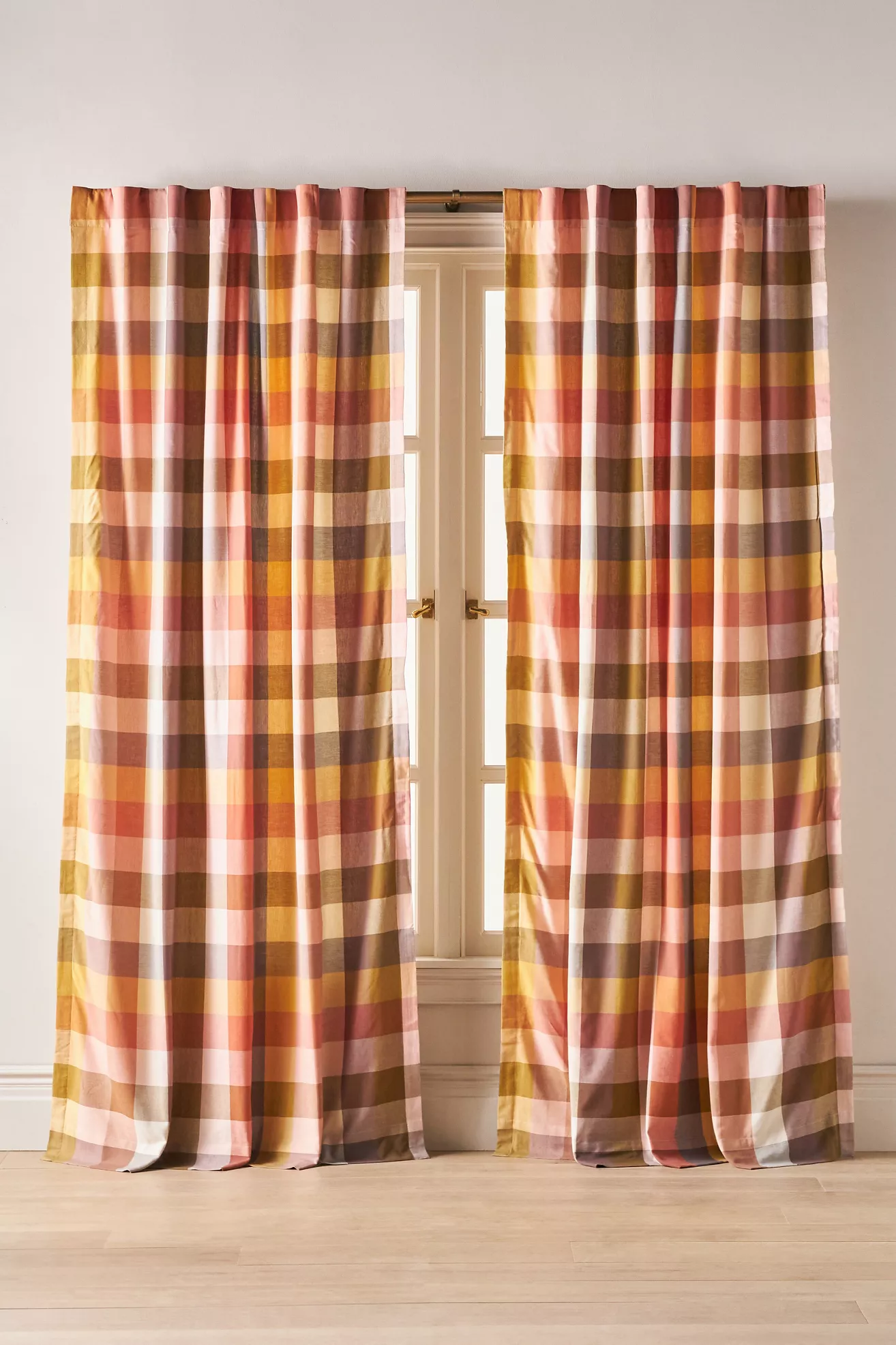 Woven Semi-Sheer Cotton Plaid Curtain - thumbnail 2