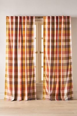 Woven Semi-Sheer Cotton Plaid Curtain