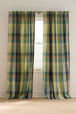 Woven Semi-Sheer Cotton Plaid Curtain