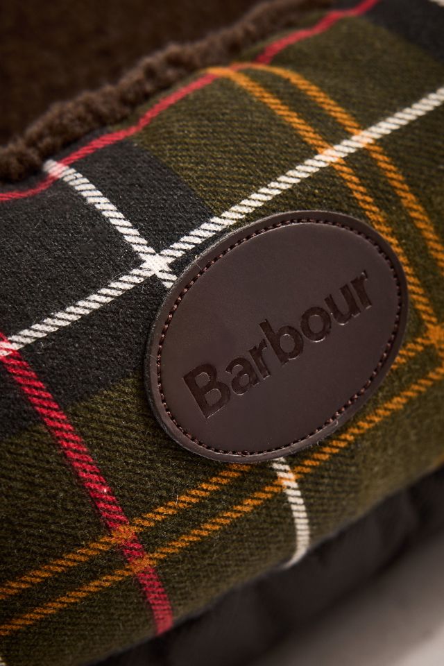 Barbour Snuggle Dog Bed 35" #1