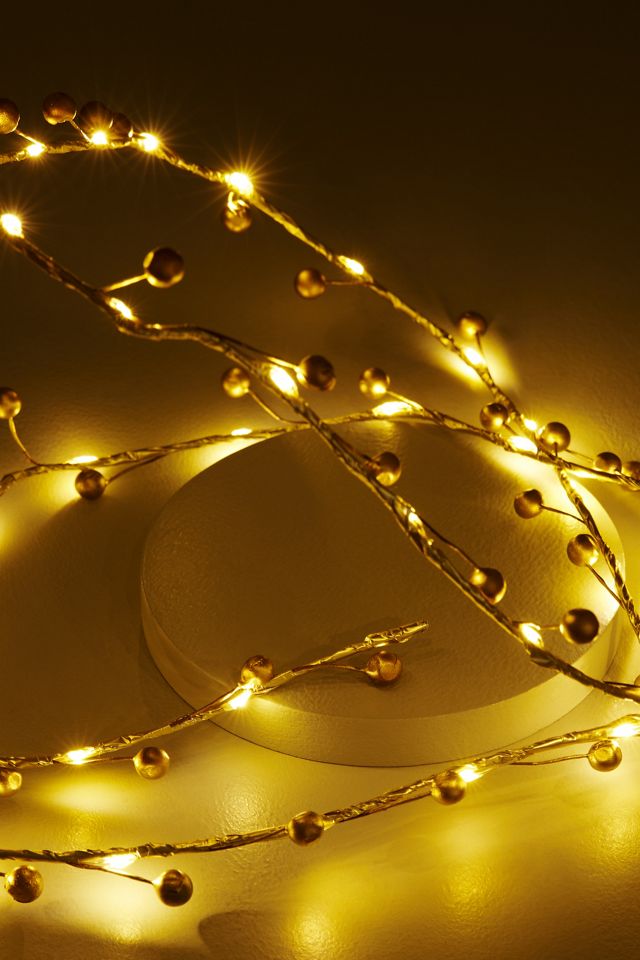 Lumières avec baies dorées #2