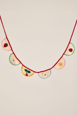 Meri Meri Crochet Scalloped Garland