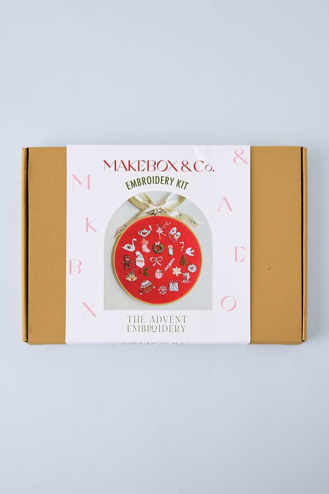 Kit de broderie Calendrier de l'Avent 24 jours MakeBox & Co. #1