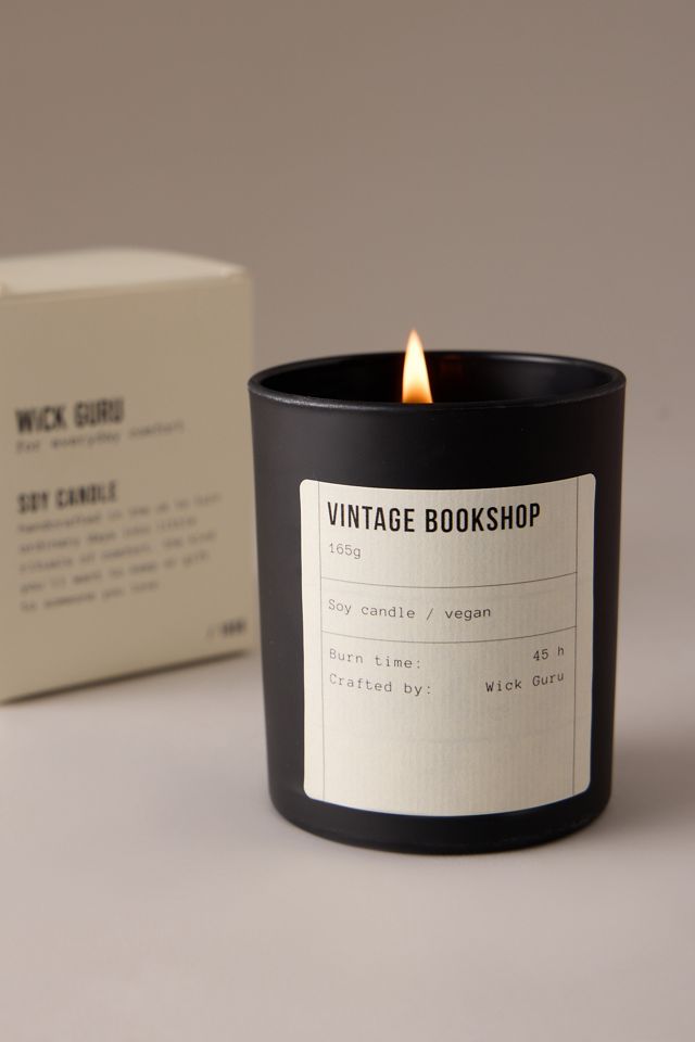 Bougie en verre de librairie vintage Wick Guru #1