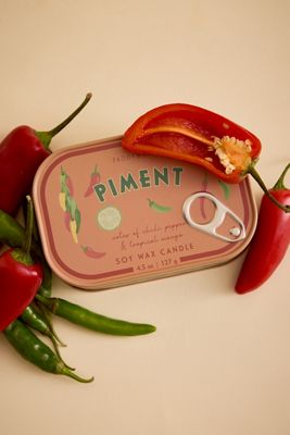 Paddywax Bistro Chilli & Mango Piment Printed Tin Candle