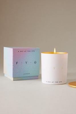 Fyg A Day At The Spa Lavender Candle In Purple