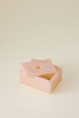 Boîte à brouillard en résine Ferm Living