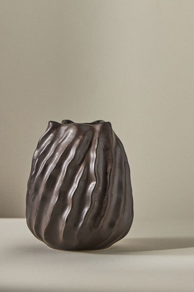 Mooney Vase #2