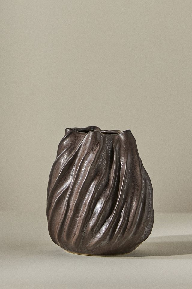 Mooney Vase #5