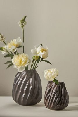 Mooney Vase