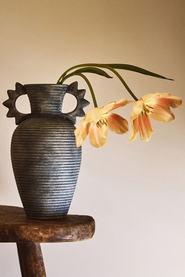 Thara Vase #4