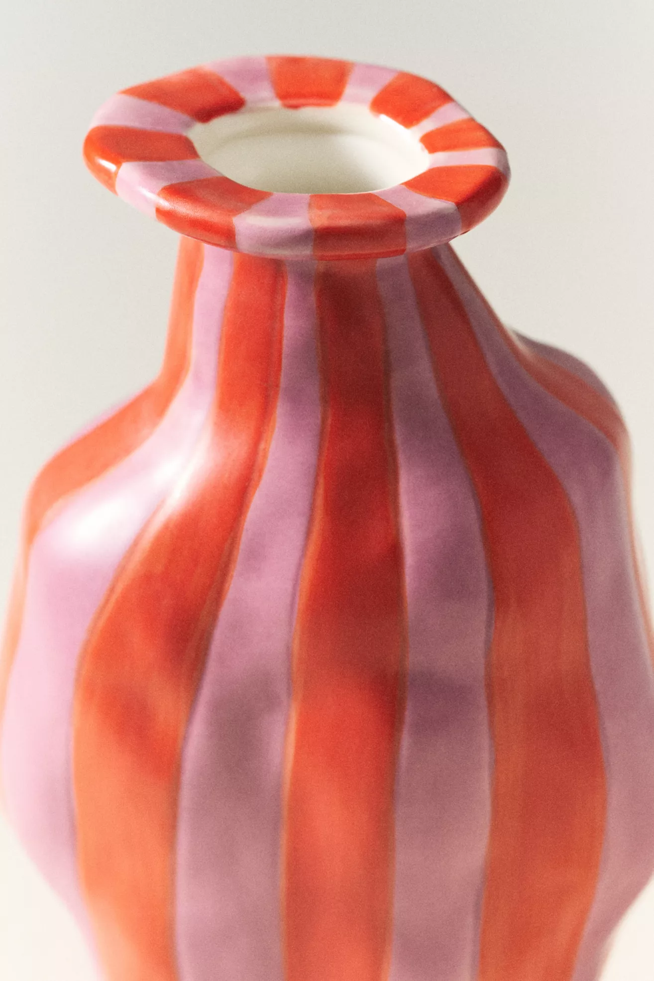 Maya Eline Leroy Striped Ceramic Vase - thumbnail 7
