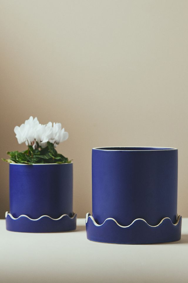Pissaro Scalloped Ceramic Pot #4
