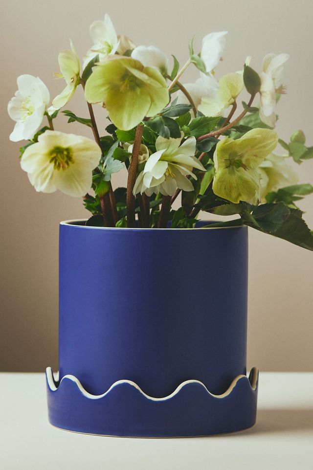 Pissaro Scalloped Ceramic Pot #2