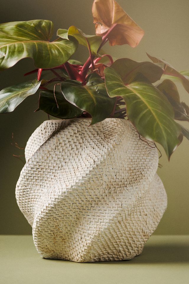 Lennon Textured Planter #9