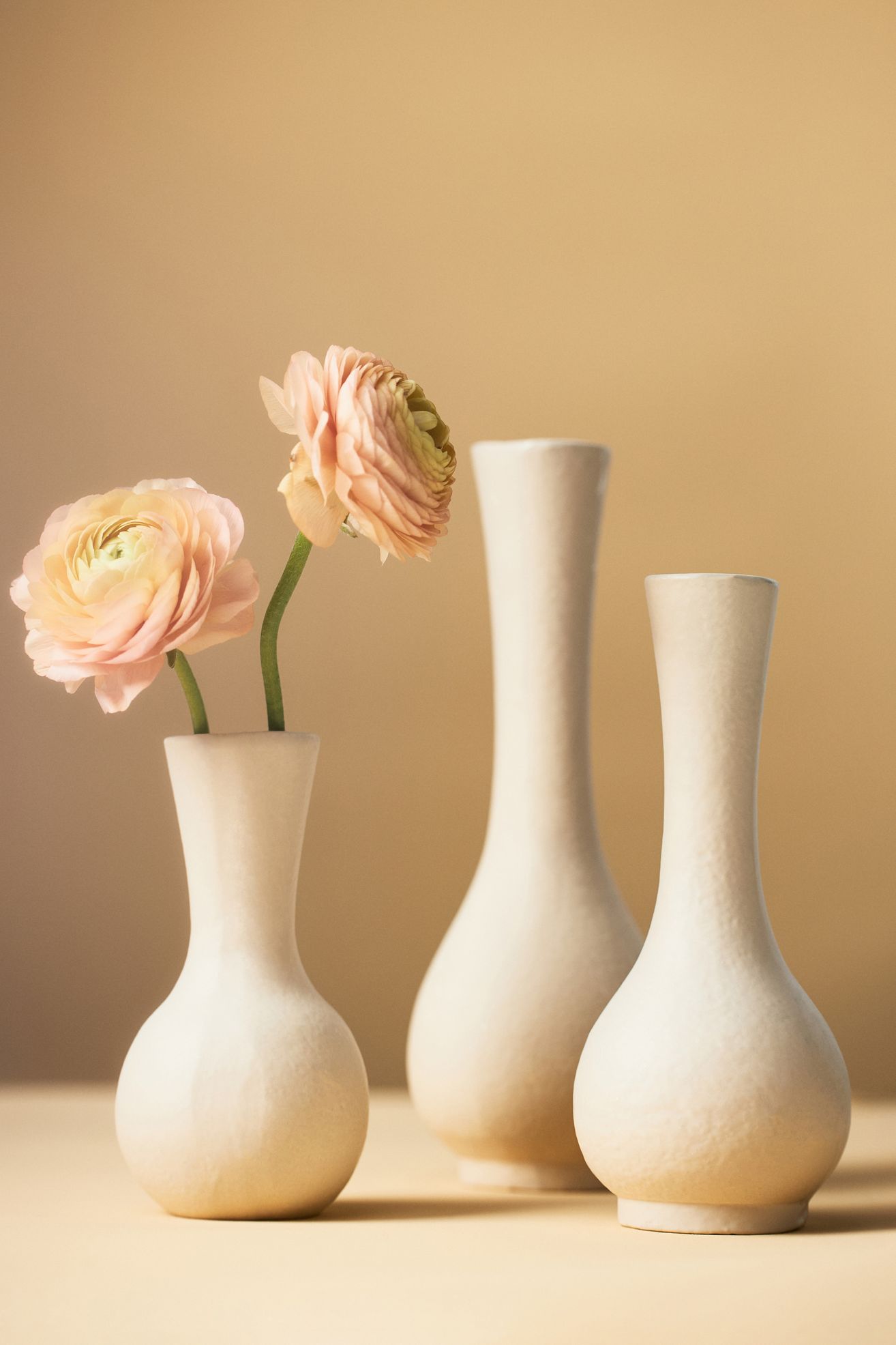 Sculptural Off-White Matte Metal Bud Vase - Cream, Standard, M