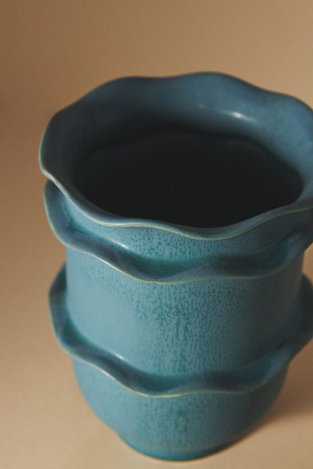 Scallop Ruffle Pot #2