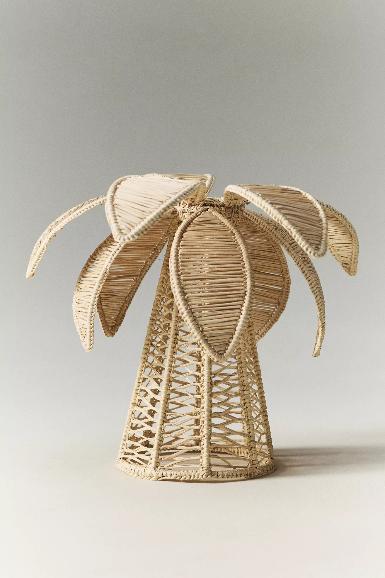 Coro Cora Palm Tree Candleholder - thumbnail 4