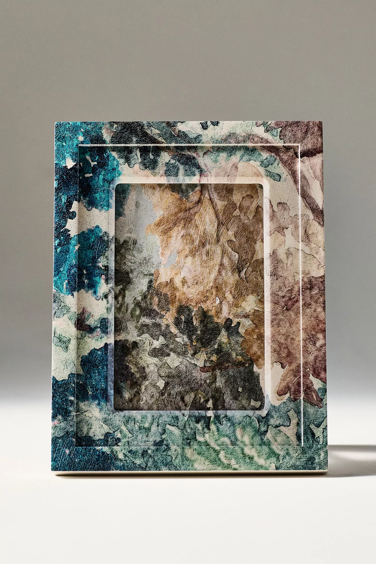 Printed Pattern Drench Frame - thumbnail 2