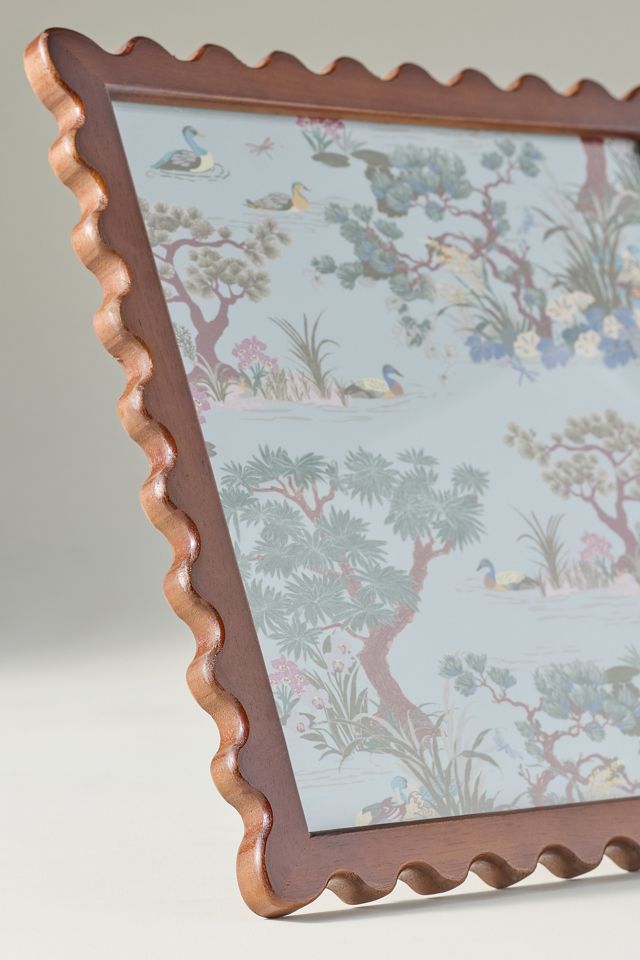 Wavy Wooden Frame #11