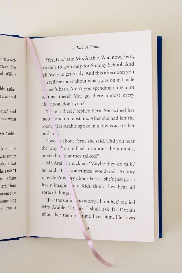 Charlotte's Web: 70th Anniversary Edition - Puffin Clothbound Classics #3