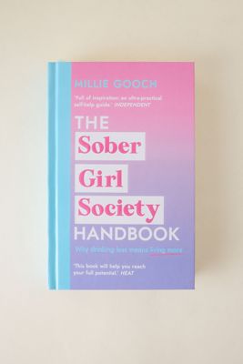 Le manuel The Sober Girl Society : Pourquoi boire moins signifie vivre plus