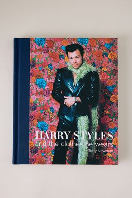 Harry Styles: and the clothes he wears Book
