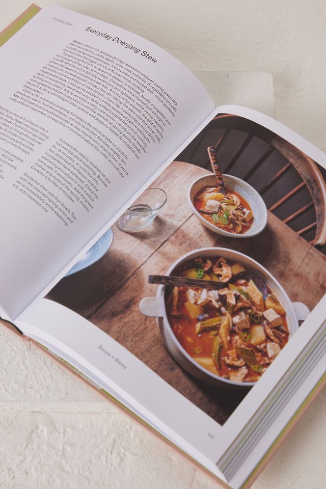 Rice Table Book | Anthropologie DE