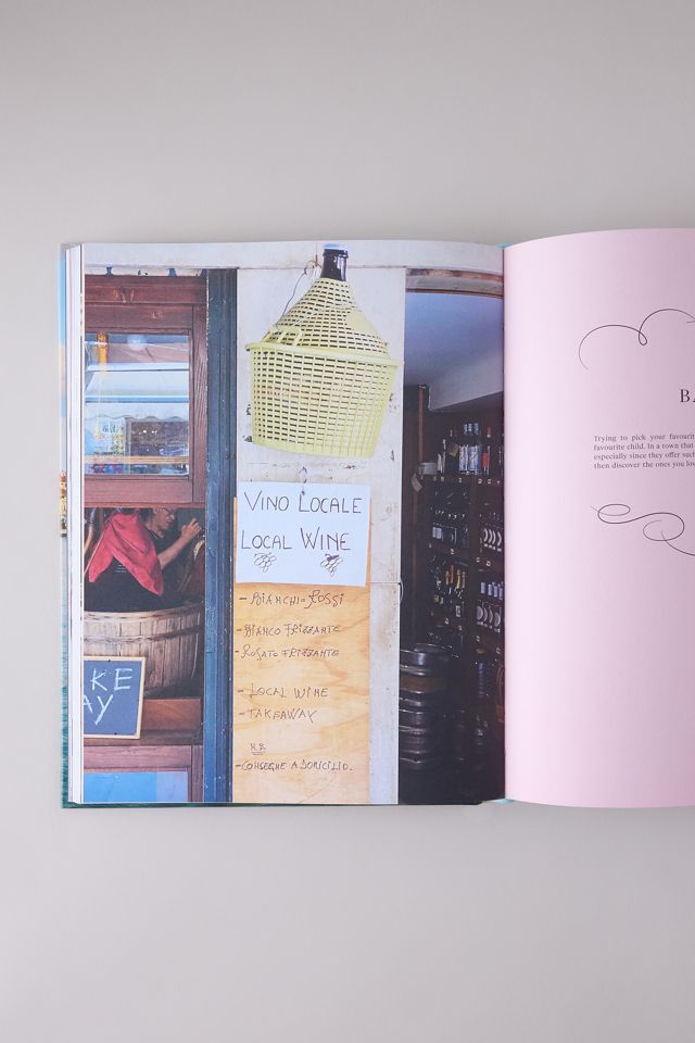A Guide to Drinking in Venice: A modern guide to Venice’s best coffee, wine, beer and cocktail spots Book #1
