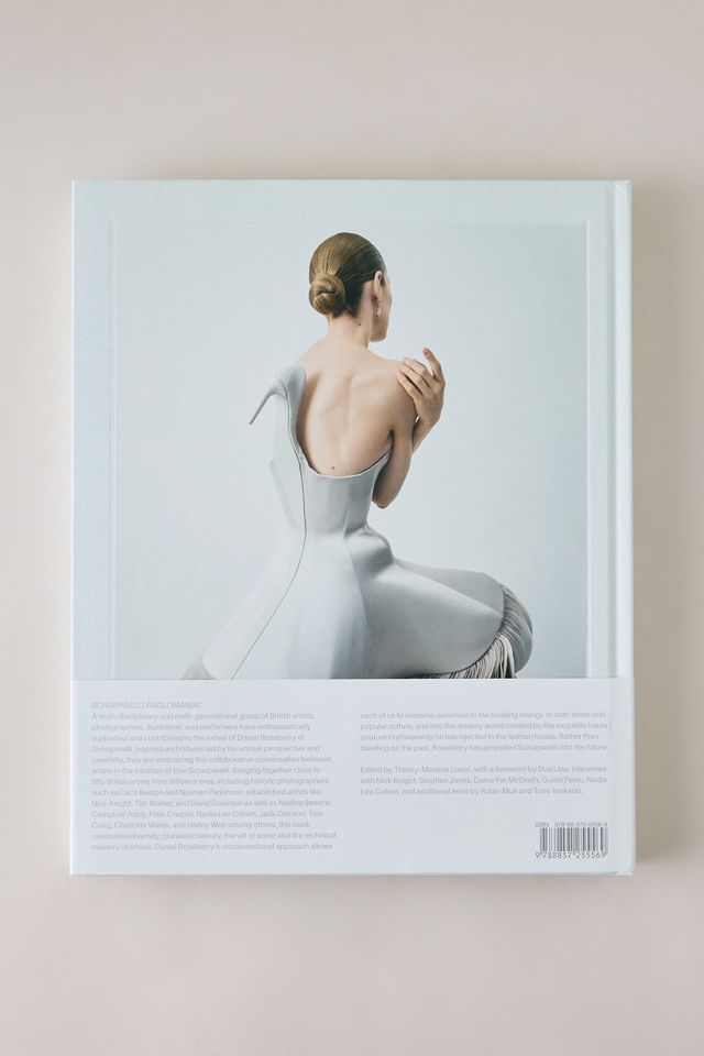 Schiaparelli: Anglomaniac Book #1