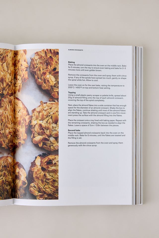Juno the Bakery: Crafted in Copenhagen Book #3