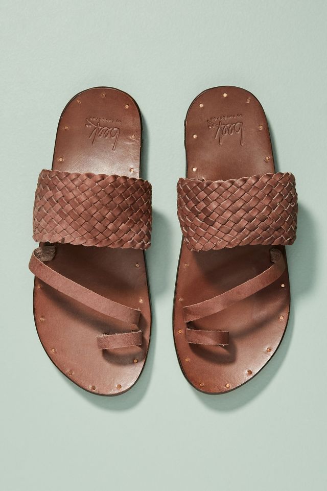 Beek deals cockatiel sandals