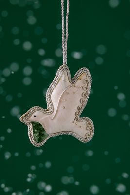 Dove Zari Decoration