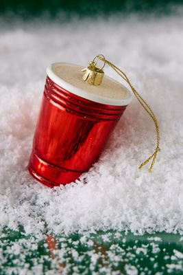 Adorno de Vidrio de Taza Roja Vondels